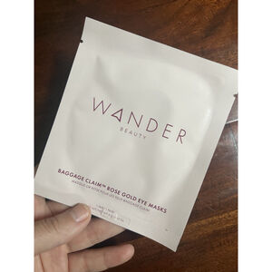 WANDER Beauty "Baggage Claim" Undereye Gold Eye Mask - 1 Pair